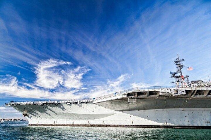 ロサンゼルスから： USSミッドウェイ、オールドタウンサンディエゴツアー