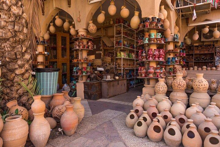 Muscat Shore Excursion: Private Nizwa Day Trip
