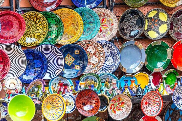 Tour privato di Marrakech : Palazzo Bahia, Tombe Saadiane e Suk