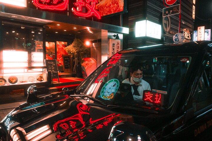 Explore Unique Tokyo Streets / Learn with a Pro Photographer