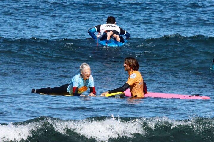 Cours de surf privé ultime – Équipement et assurance inclus