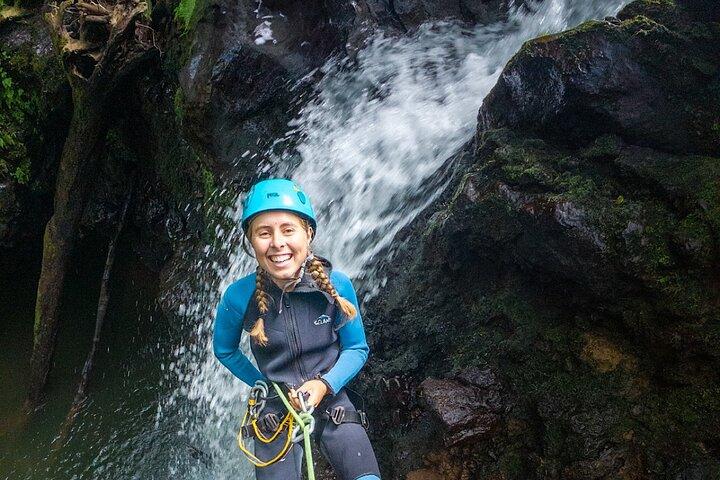 São Miguel : Niveau 1 Canyoning in Ribeira dos Caldeirões, Azoren