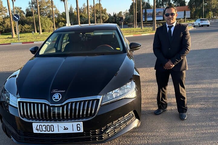 Private Chauffeur Service – 100% Exclusive