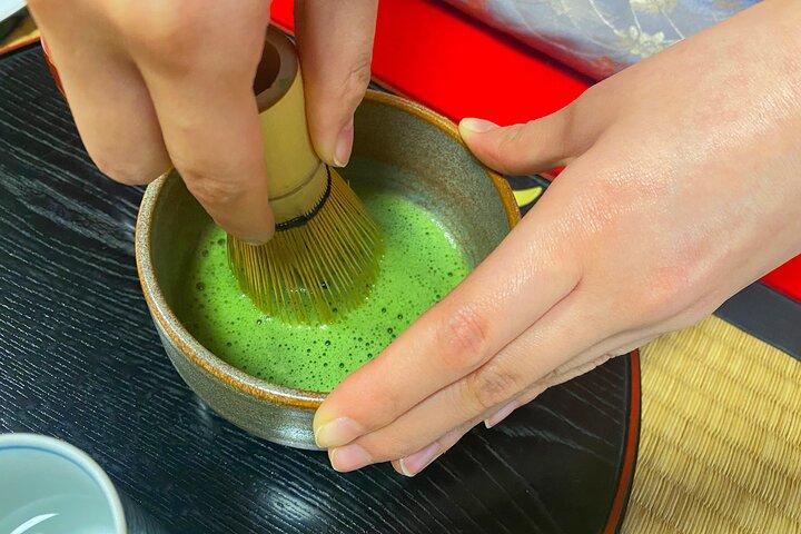 庭園を望む京都清水茶会