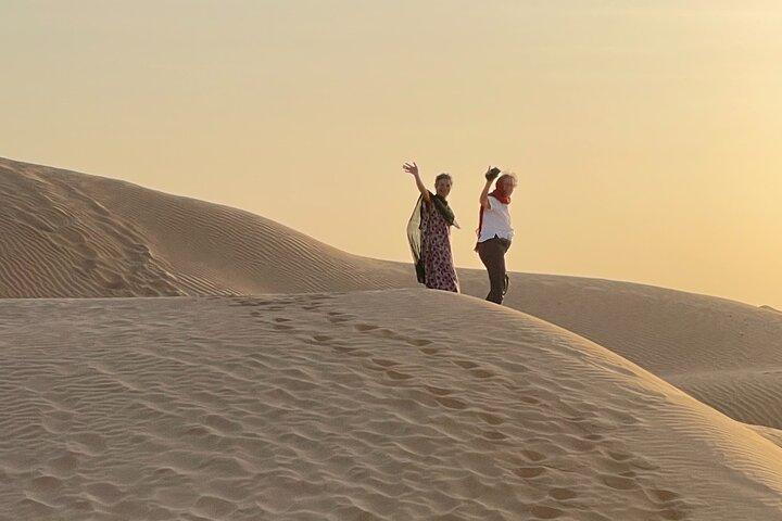 Golden Dunes Over-Night Safari: Campfire, Sunrise & desert Life
