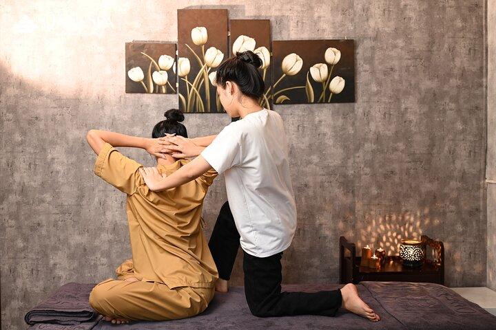 Oplev asiatisk stil fuldkropsmassage terapi