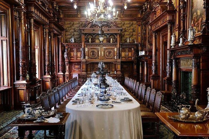 Privat tur till Draculas slott, Peleș slott och Brașov stad