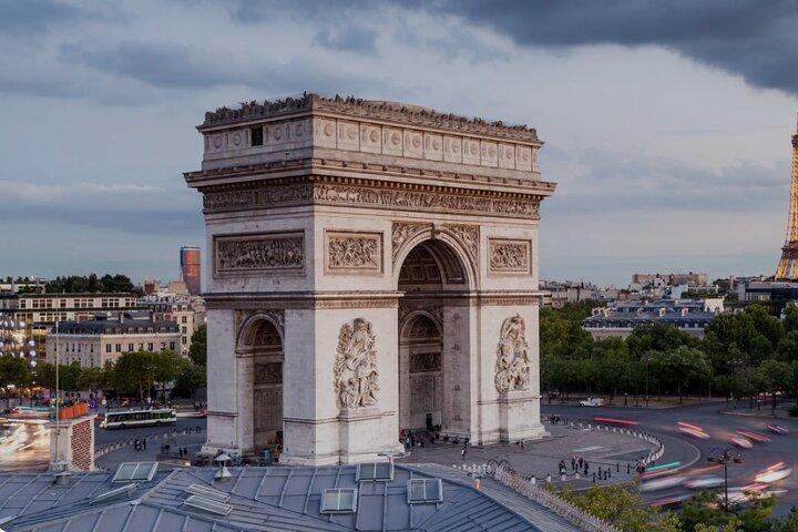 Paris Highlights Privat tur med bil – med ekspert chauffør-guide