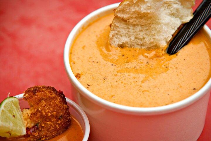 Tour gastronomico privato di Juneau: degustazioni di cibi e bevande locali dell'Alaska