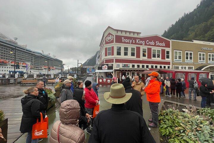 Tour gastronomico privato di Juneau: degustazioni di cibi e bevande locali dell'Alaska