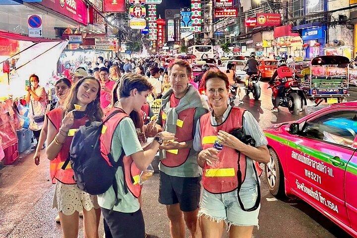Bangkok Nachtradtour : Chinatown, Tempel und Straßendinner