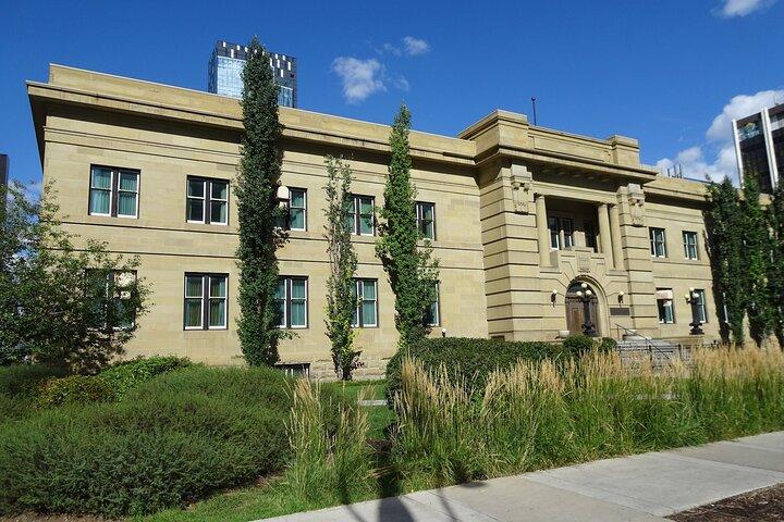 Calgary Self Guided Walking Tour and Scavenger Hunt