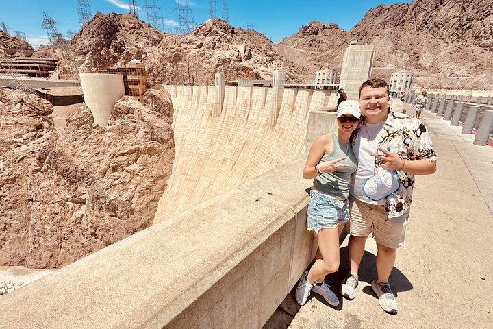 Hoover Dam Small Group Tour with BBQ Lunch Experience