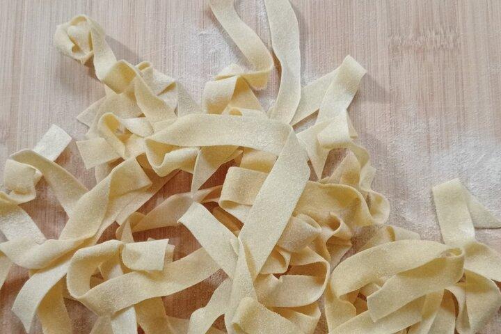 Aula de culinária de tagliatelle e tiramisu em Altamura