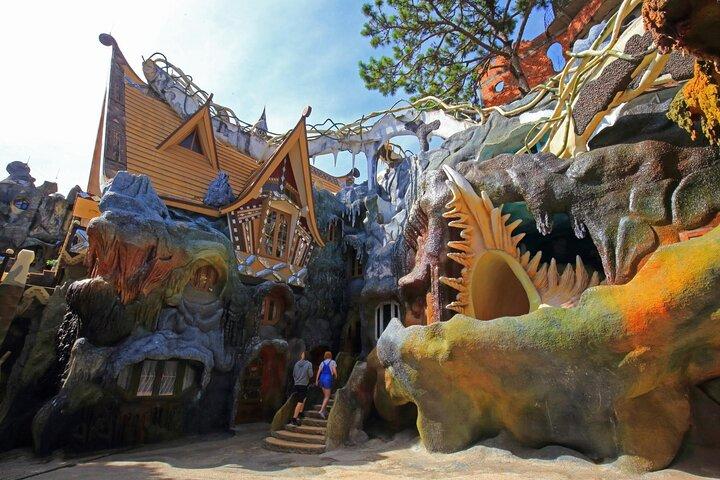 Tour di un'intera giornata di Dalat: Langbiang, Crazy House e cascata di Datanla