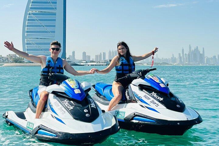Tour en Jetski por Burj al Arab y Burj Khalifa 45min.