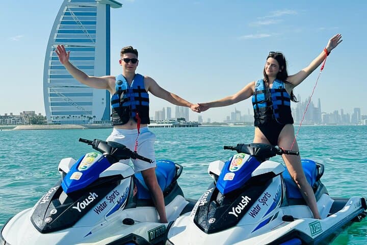 Dubai Jetski Tour of Burj al Arab and Burj Khalifa 45Min.