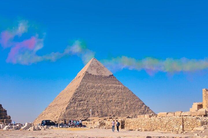 Tour privato delle piramidi di Giza, Saqqara e Serapeo