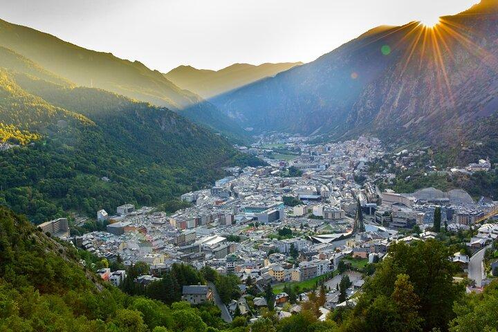 Tour privato di Andorra e Montserrat