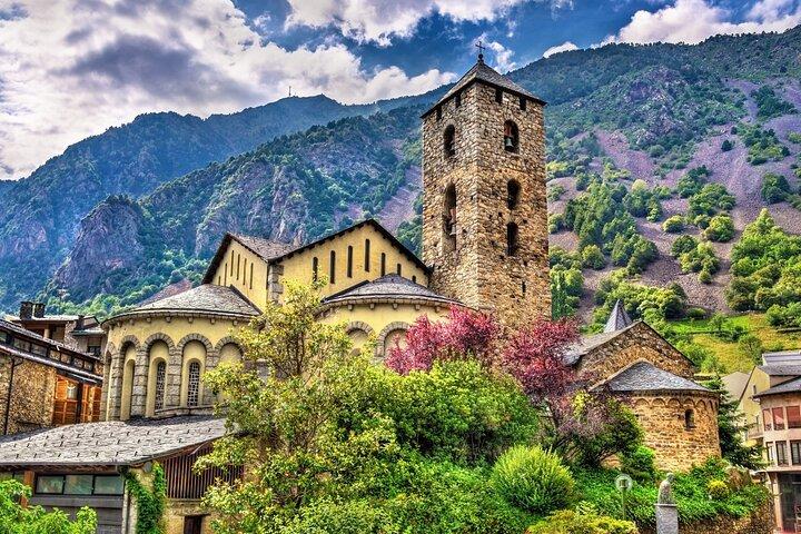 Tour privato di Andorra e Montserrat