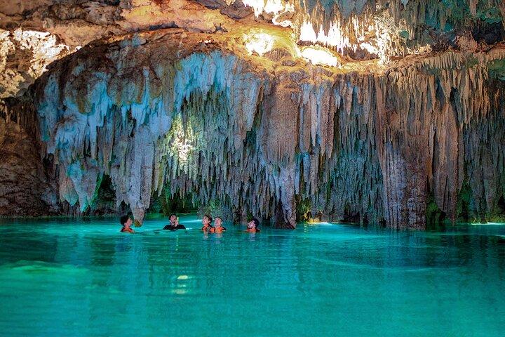 Tulum Führung, magische Cenote, Lagunenschnorcheln und Mittagessen am Strand