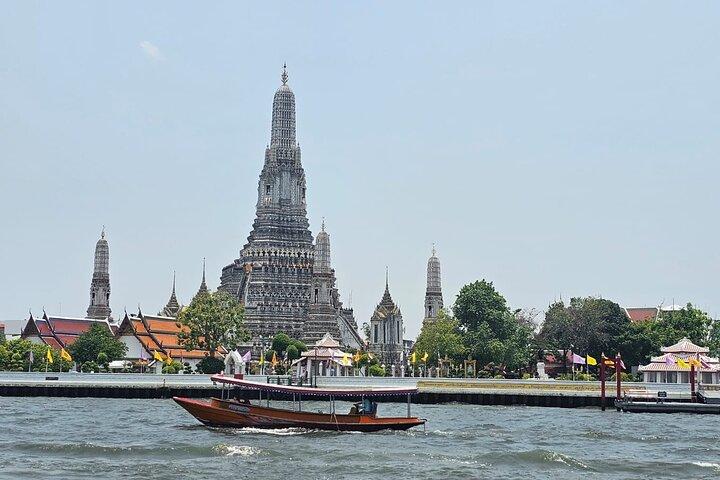 Begeleide wandeltocht Wat Pho en Wat Arun (2 uur)