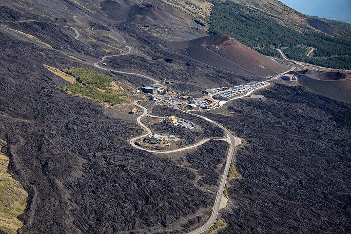 Etna : Group Helicopter Flight (including round trip car transfer)