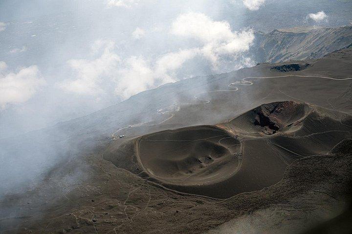 Etna : Group Helicopter Flight (including round trip car transfer)