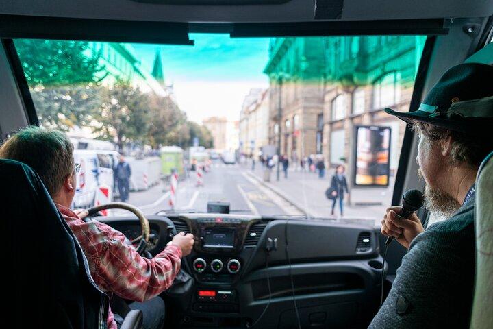Prag: Slottsbiljett med guide och flodkryssning
