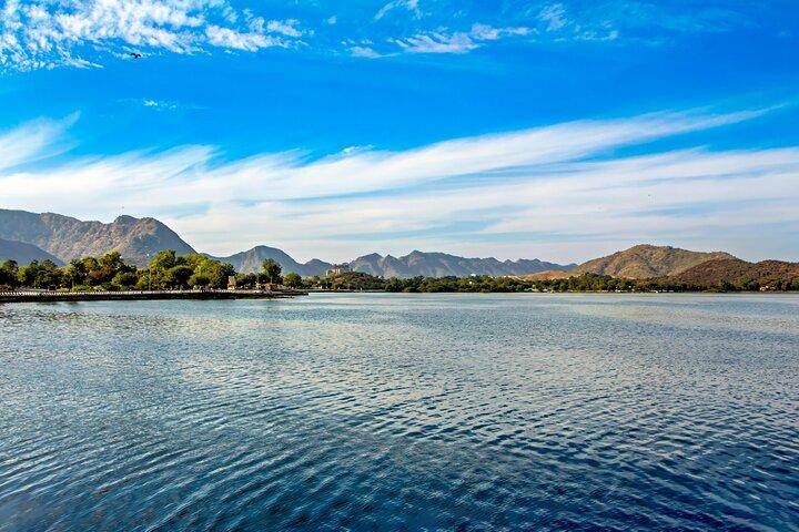 Private ganztägige Udaipur Sightseeing Tour mit Guide