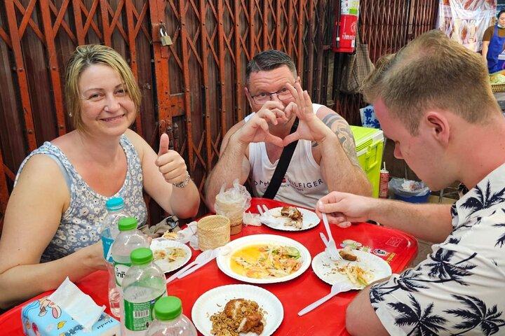 Privat elektrisk Tuk-Tuk-tur + Bangkok Walking Food Tour