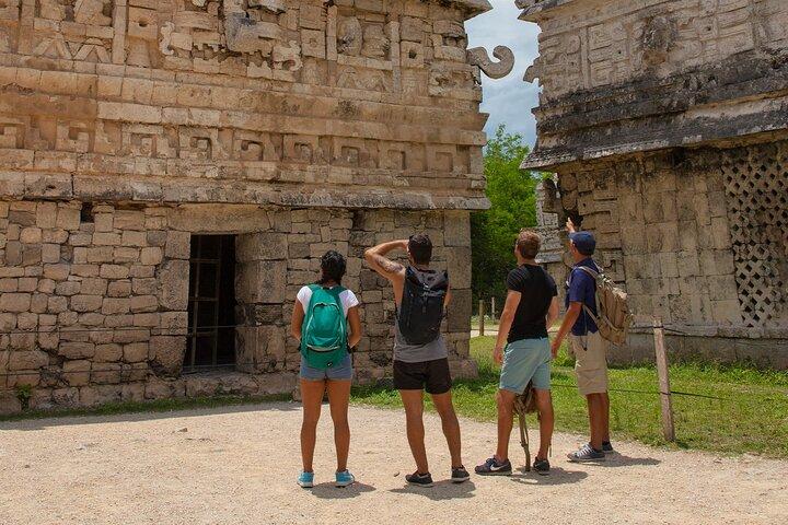 Chichen Itza in Van : gruppo ridotto, Guida turistica, viaggio veloce e pranzo
