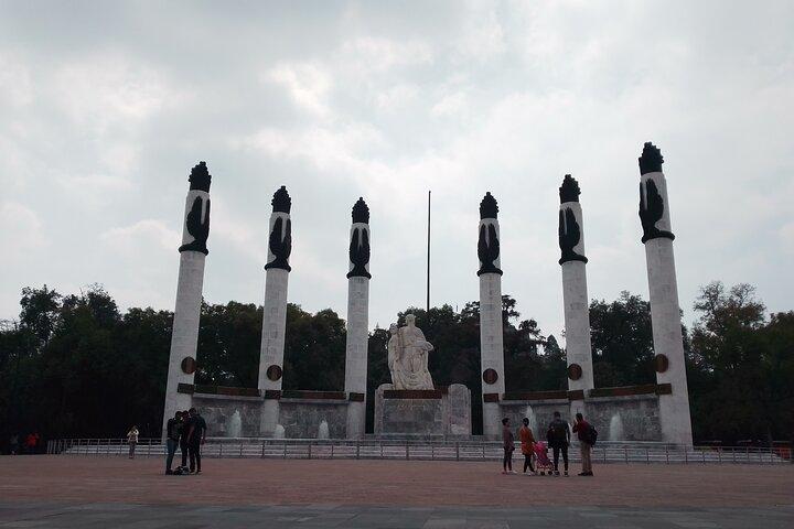Chapultepec Walking Tour in Mexico City