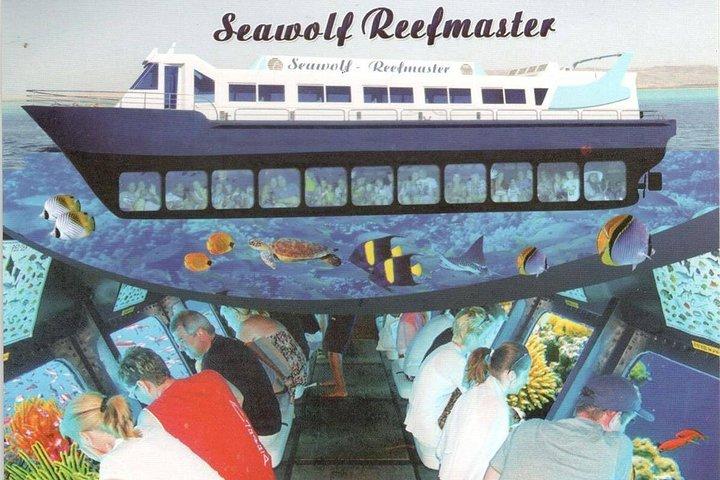 グラスボート潜水艦-リーフエクスプローラー