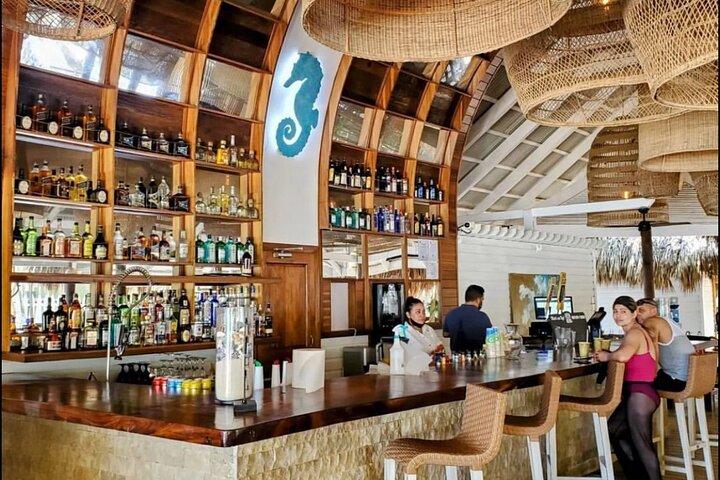 Luxury Beach Escape at San Simon – Excursion Day in Roatan