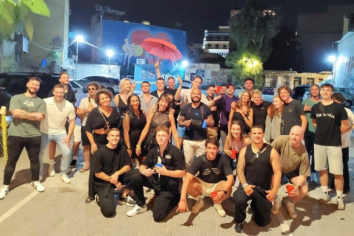 Athens Party Pub Crawl w / 1 hora de barra libre y discoteca VIP Acceso