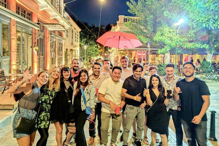 Athens Party Pub Crawl w / 1 hora de barra libre y discoteca VIP Acceso