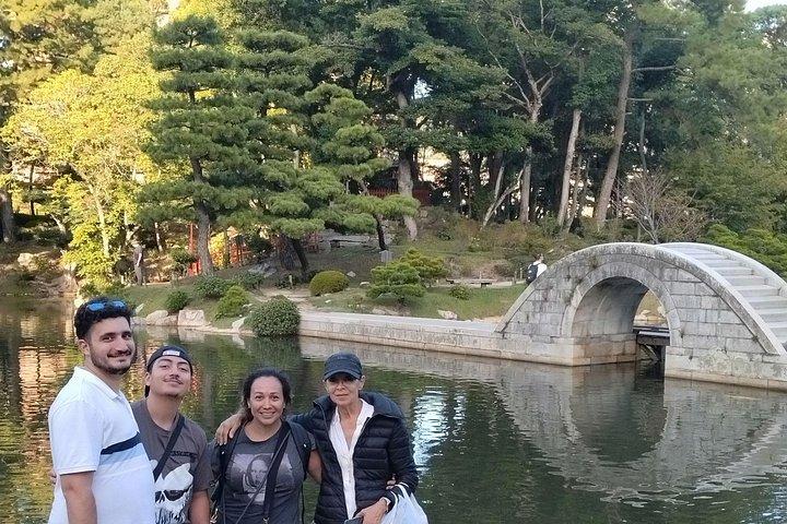 4時間貸し切り広島市内散策ツアー