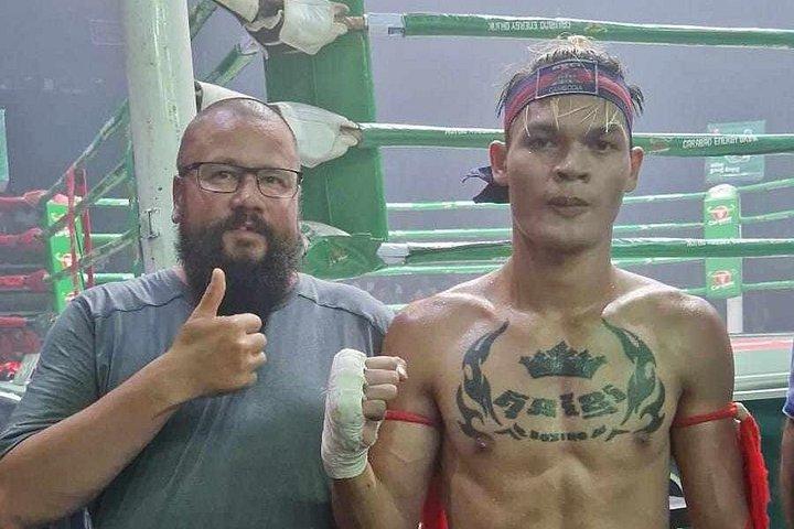 プノンペンでクメール伝統ボクシングをライブで観戦