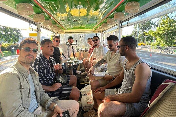 Budapest BeerBus City Tour - Expérience publique illimitée 60'