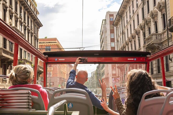 Milan Hop-On Hop-Off Bus Tour with Four Routes