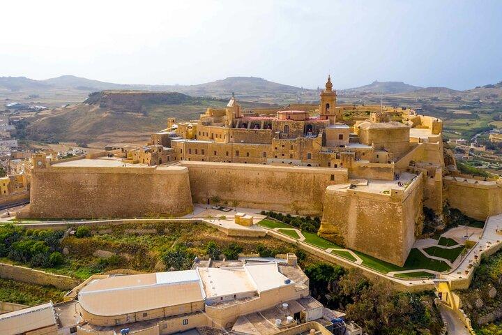 Excursion en buggy chauffé Gozo 4x4 avec déjeuner et transport