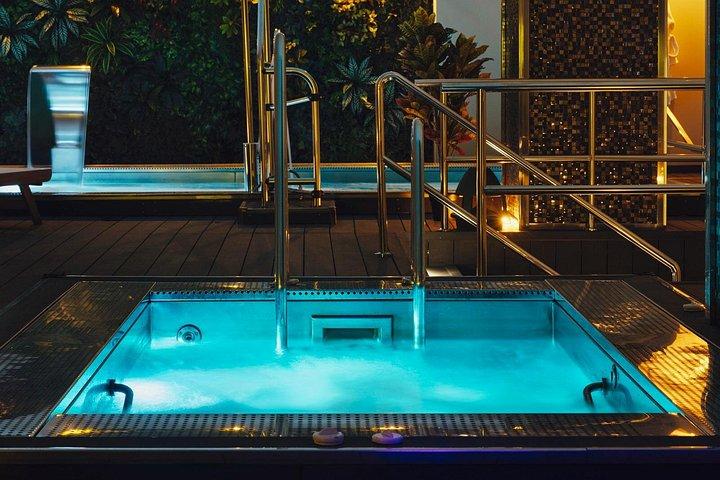 massages oasis bronze Seville.