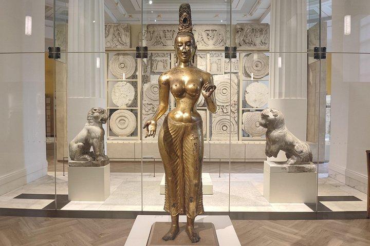 大英博物館プライベートツアー：古代デーモンと時代を超えた美しさ