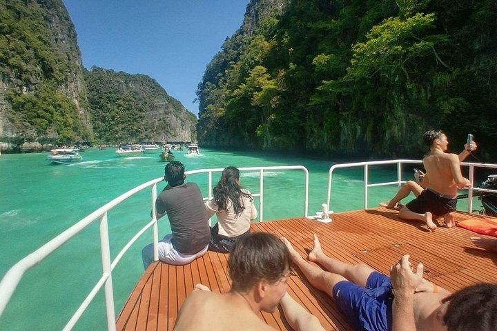 Phi Phi, Khai, Bamboo Islands Tour by Speedboat from Phuket