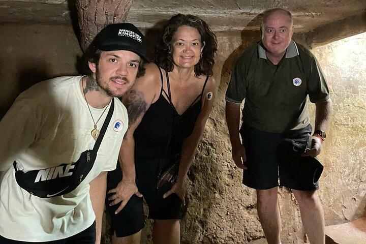 Cu Chi Tunnel Tour med Army Jeep