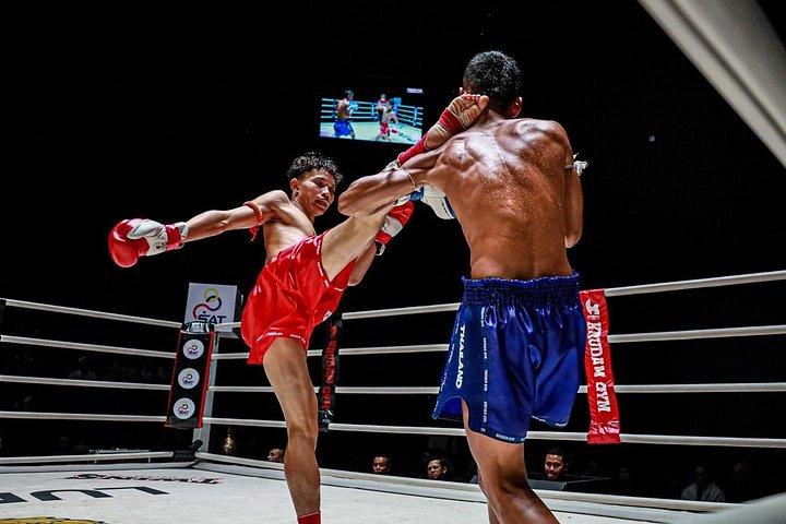 Lumpinee Stadium Muay Thai Fight Night