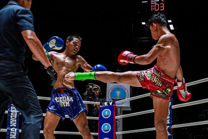 Lumpinee Stadium Muay Thai Fight Night