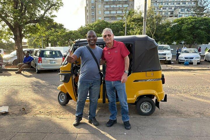 Tour della città di Maputo da Tuk Tuk