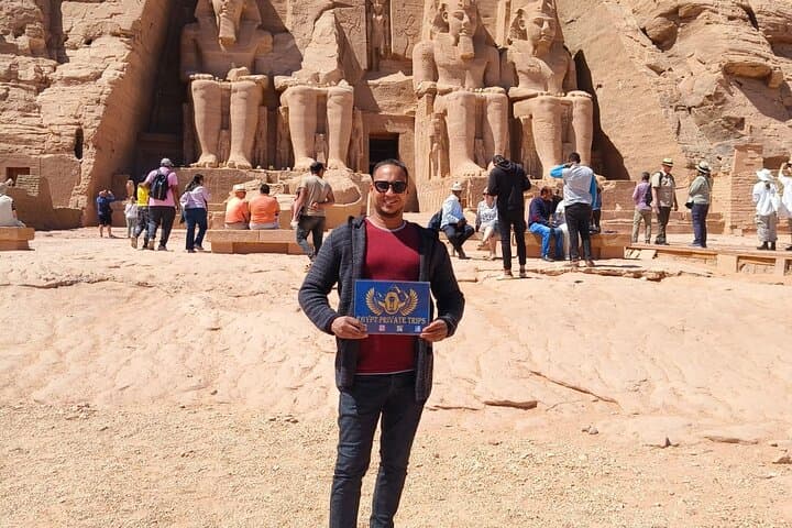 Private Full Day Tour to Abu Simbel temples from Luxor